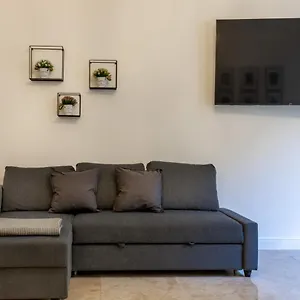  Appartamento San Babila - Luxury Milanese